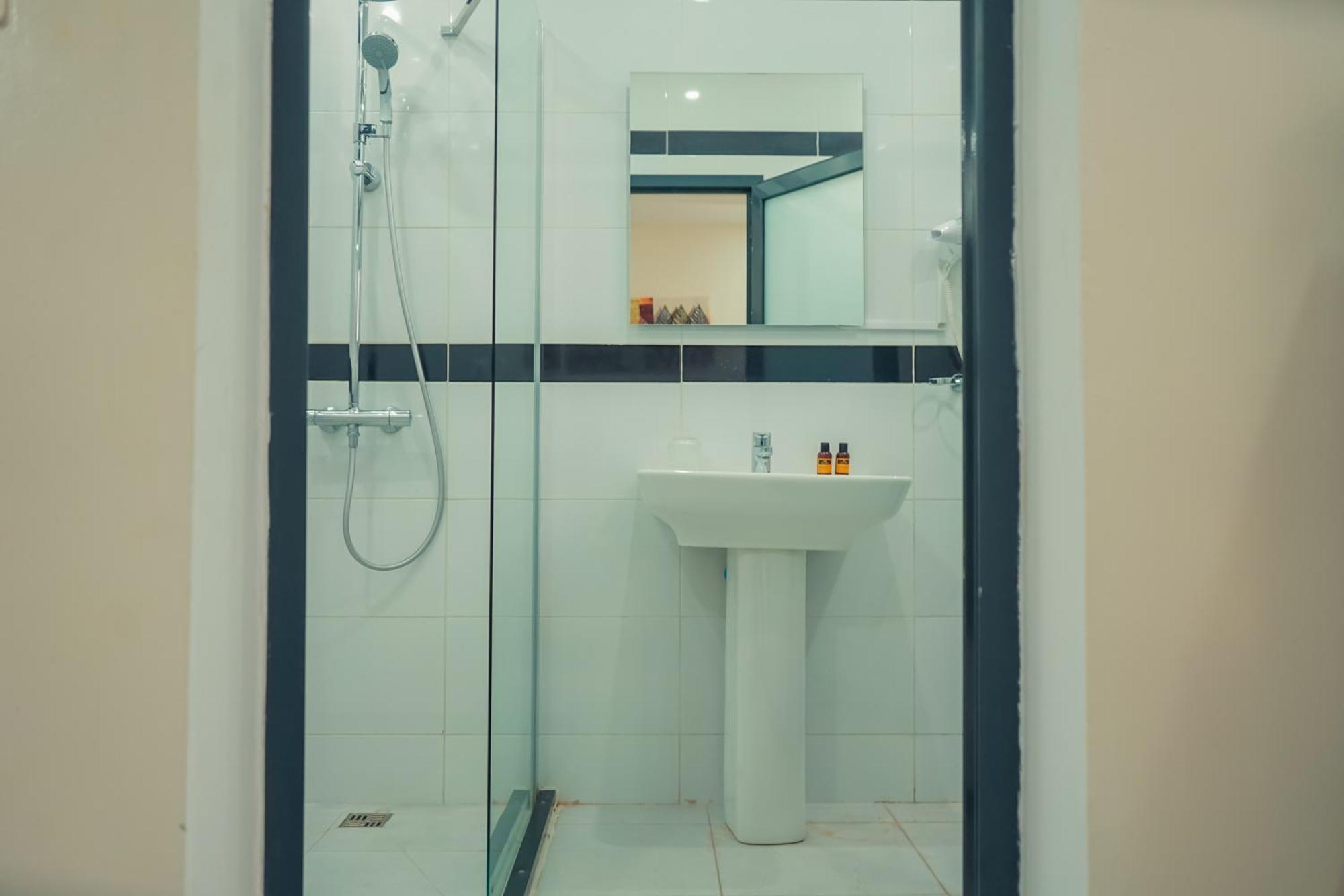 Urban Hotel Nouakchott Buitenkant foto